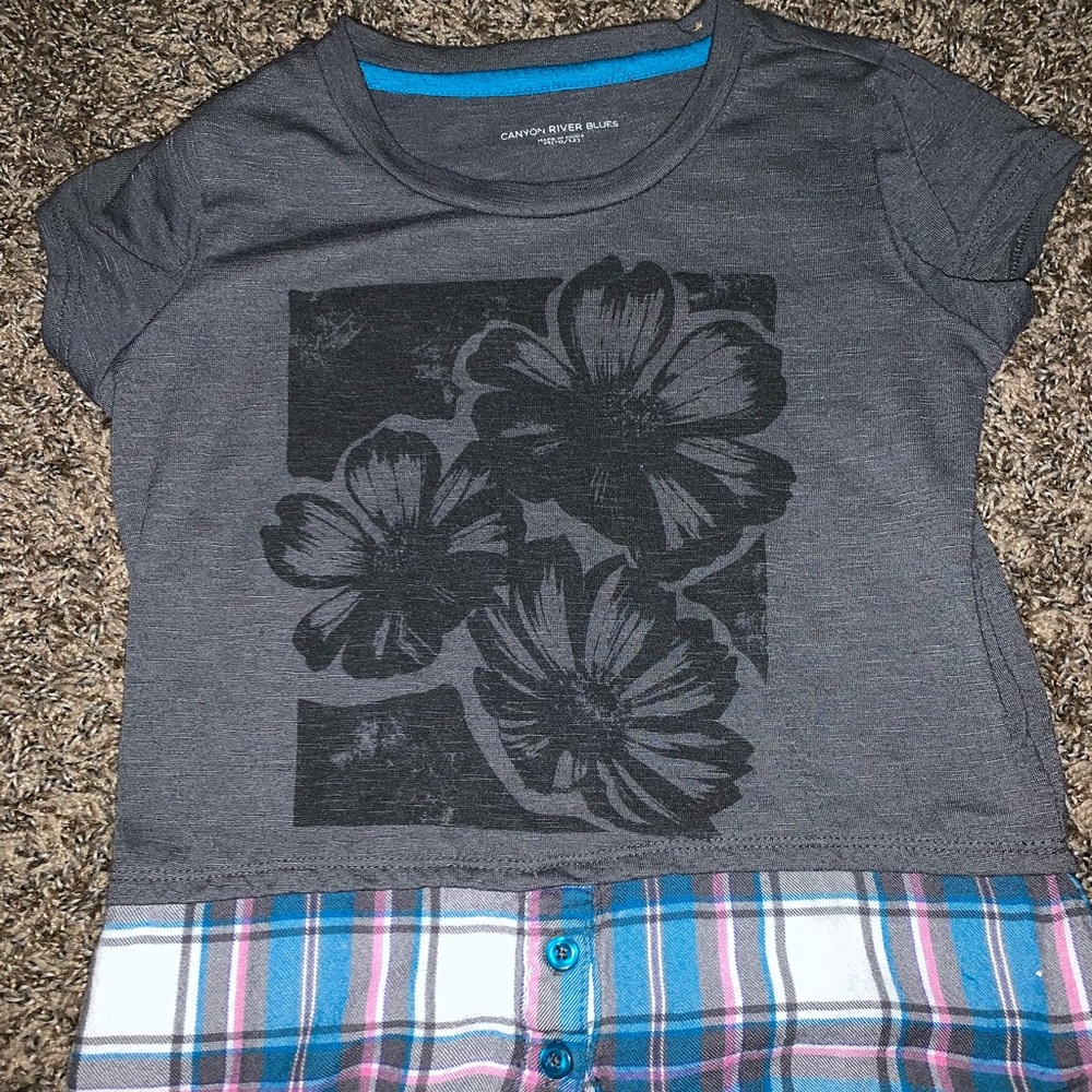 Gray girl T-shirt